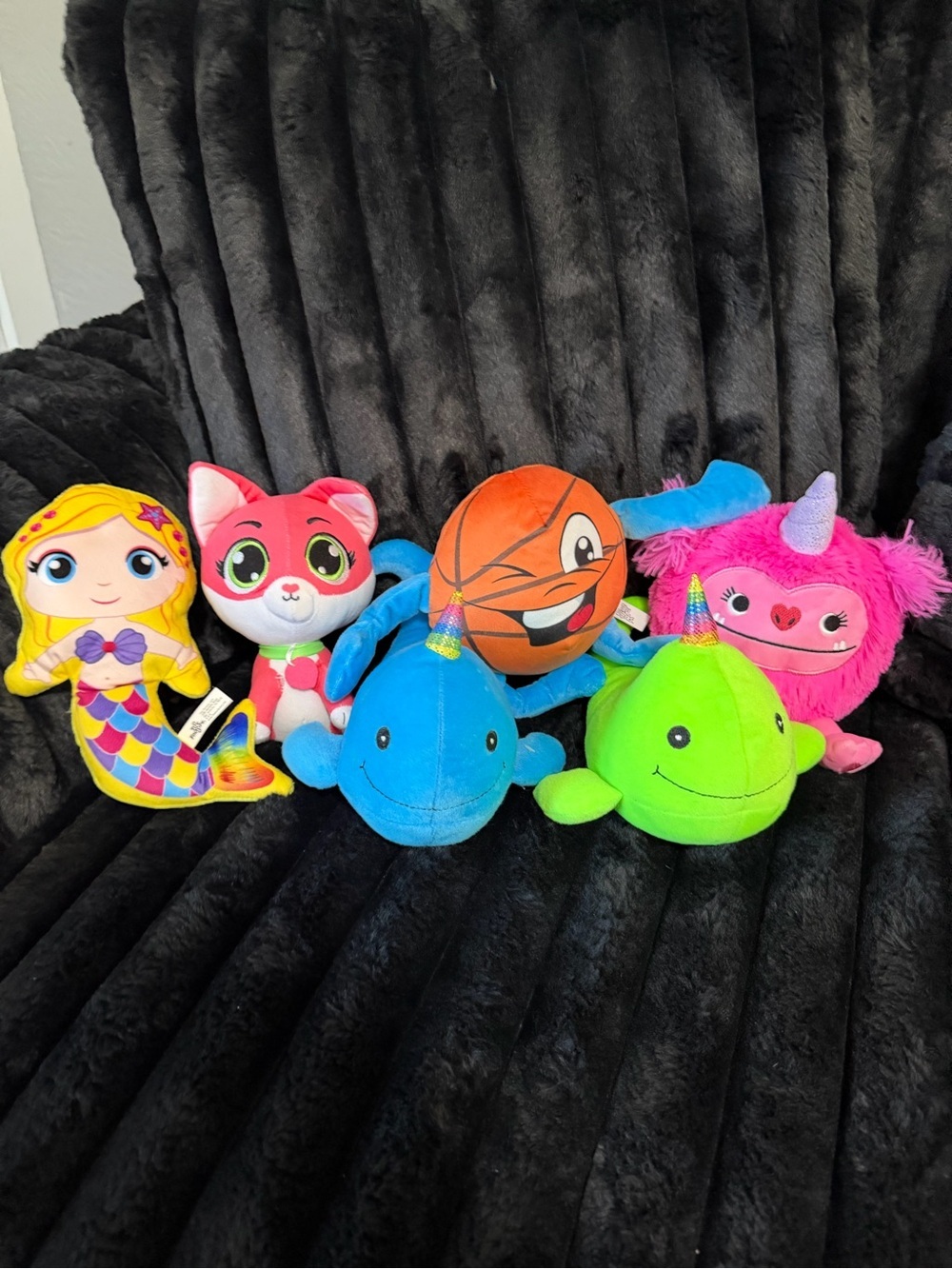 Lot of 6 Toy Factory Stuffed Toys Mermaid, Strawberry Shortcake Cat, 2 Narwhals,